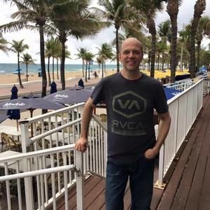 Meet your Posher, Julio